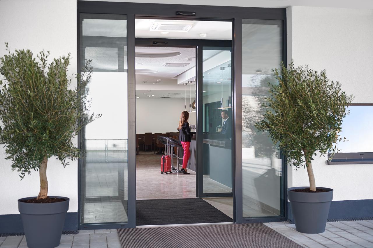 Hotel New In Gaimersheim 외부 사진