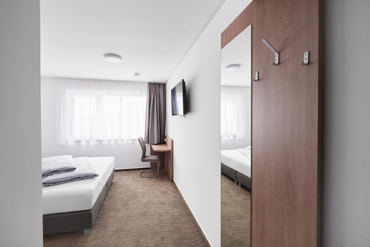 Hotel New In Gaimersheim 외부 사진